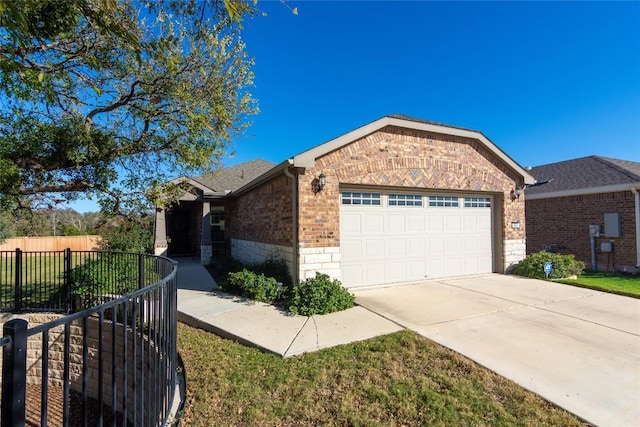 view of front facade with a garage