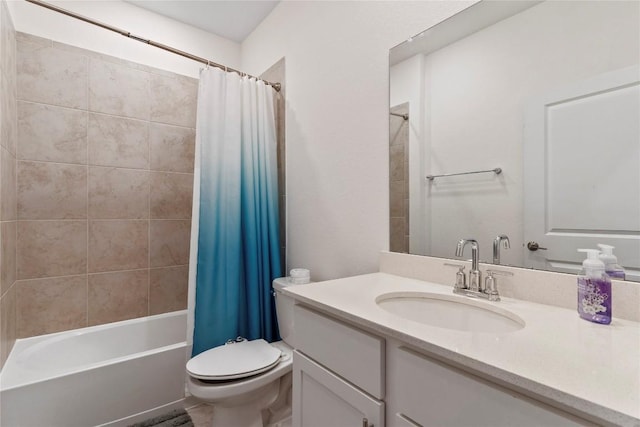 full bathroom featuring shower / bath combo with shower curtain, vanity, and toilet