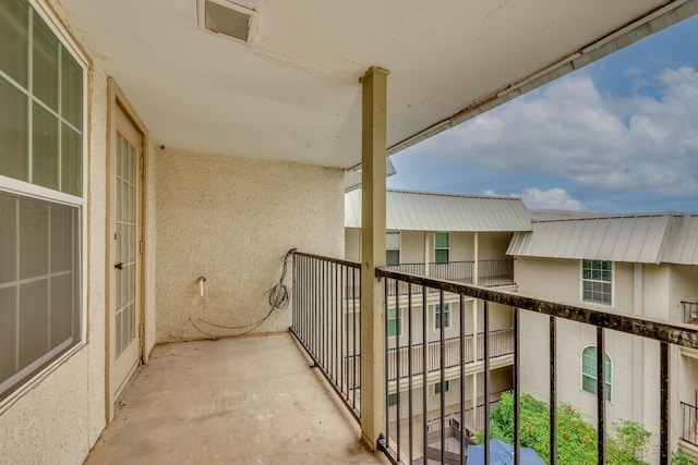 910 Duncan Ln Unit 50, Austin, TX 78705 - view of balcony