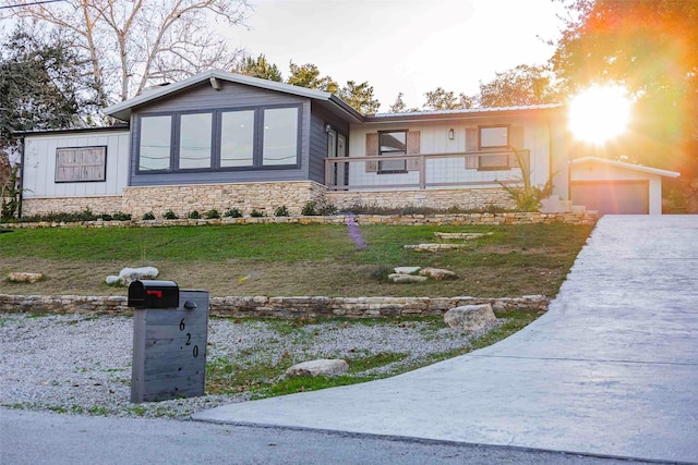 view of front of house with a garage