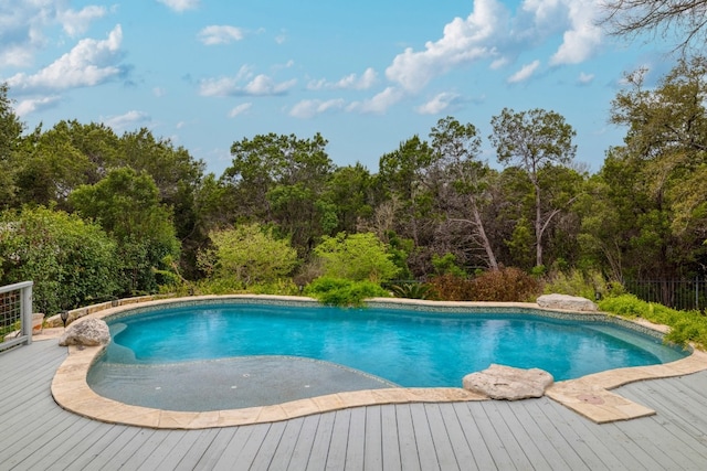 857 Mission Hills Dr, New Braunfels, TX 78130 - outdoor pool featuring a wooden deck