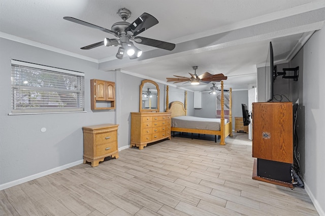 bedroom featuring a textured ceiling, light hardwood / wood-style floors, ceiling fan, and crown molding