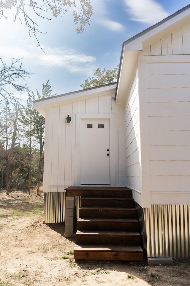 view of entrance to property