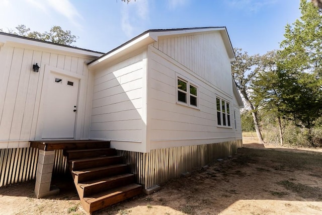 view of home's exterior