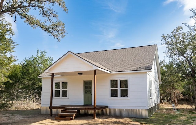 view of front of home featuring covered porch