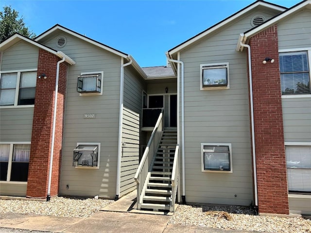9507 Kempler Dr, Austin, TX 78748 - view of front of property with stairs