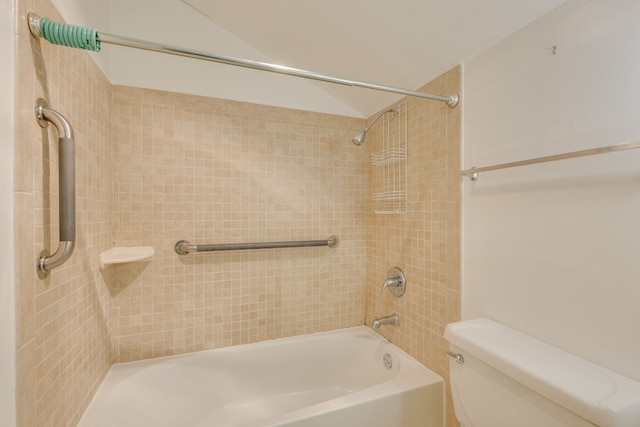 8233 Summer Side Dr Unit 172, Austin, TX 78759 - full bath featuring toilet and shower / bathtub combination