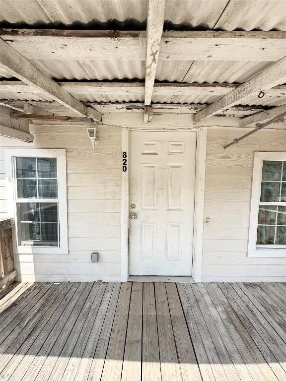 820 Chihuahua St, Lockhart, TX 78644 - view of entrance to property
