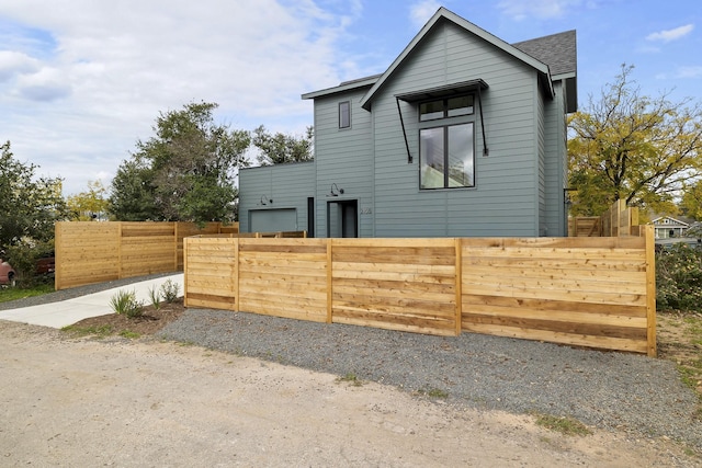 view of home's exterior