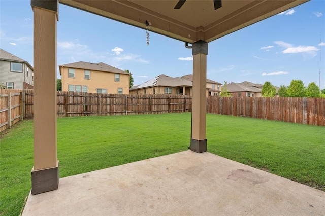 view of patio with ceiling fan