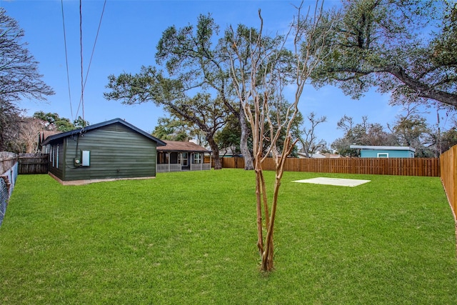 view of yard featuring a patio