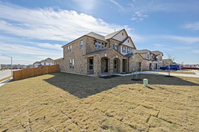 view of front of property with a front yard