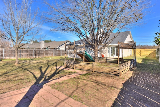 view of yard featuring a playground