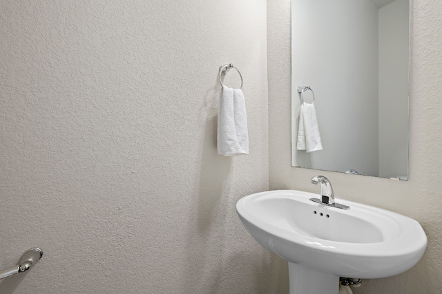 2213 Rocoso Trl, Leander, TX 78641 - bathroom with a sink
