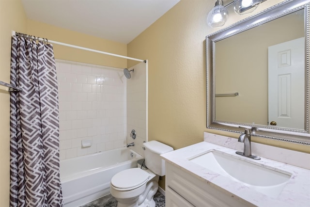 full bath with toilet, a textured wall, shower / bath combo with shower curtain, and vanity