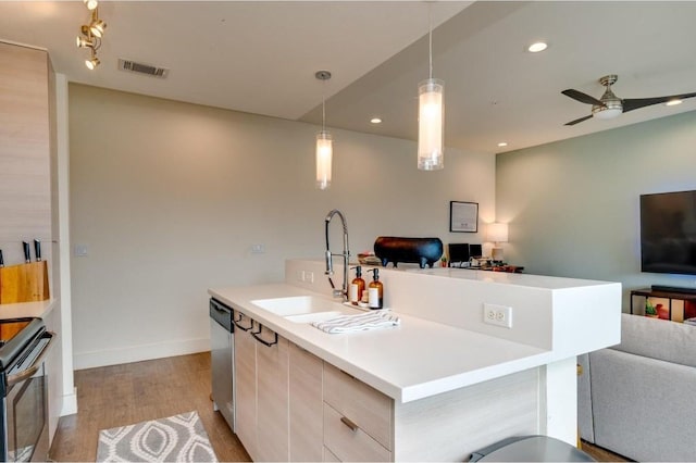 604 N Bluff Dr Unit 125, Austin, TX 78745 - photo 13