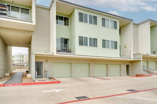 604 N Bluff Dr Unit 125, Austin, TX 78745 - photo 3