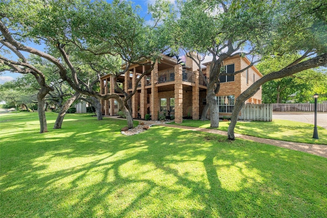 view of front of house with a front yard