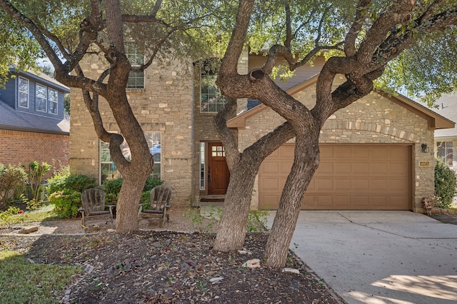 view of front of property featuring a garage