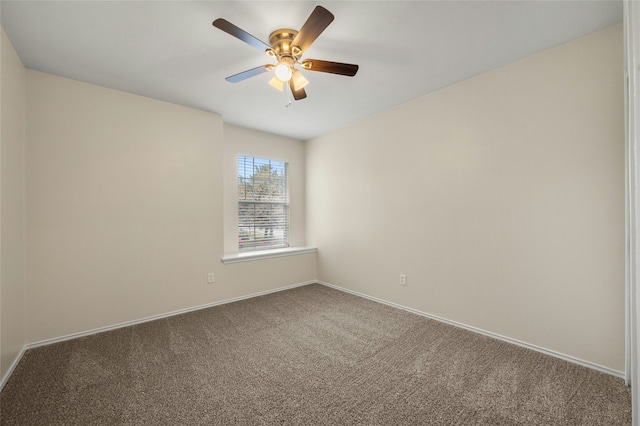 unfurnished room featuring carpet floors and ceiling fan