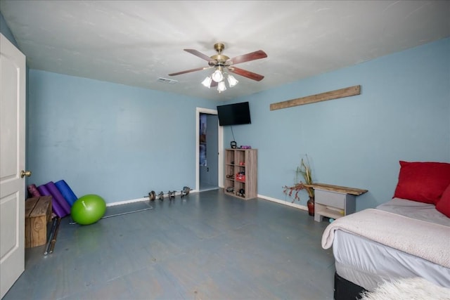 bedroom featuring baseboards, visible vents, and a ceiling fan