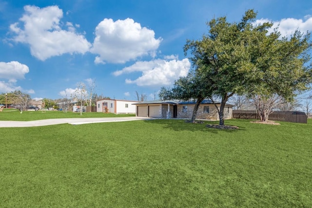 view of yard with a garage