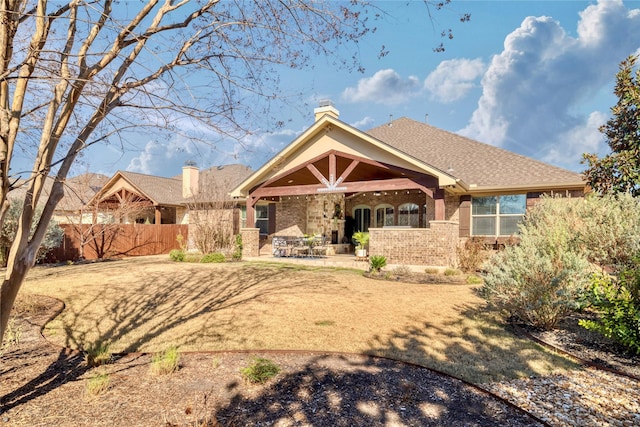 view of front of property featuring a patio