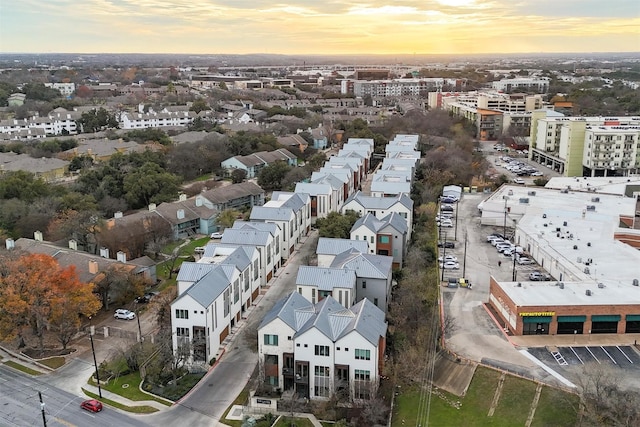 view of aerial view at dusk