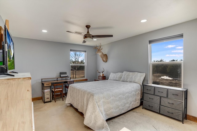 bedroom with ceiling fan