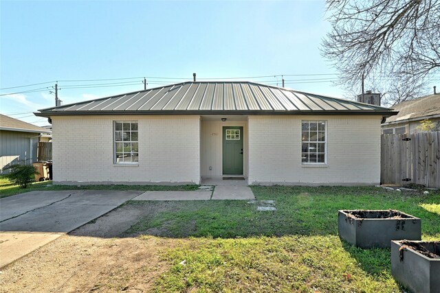 2501 Blue Meadow Dr, Austin TX, 78744, 2 bedrooms, 2 baths house for sale