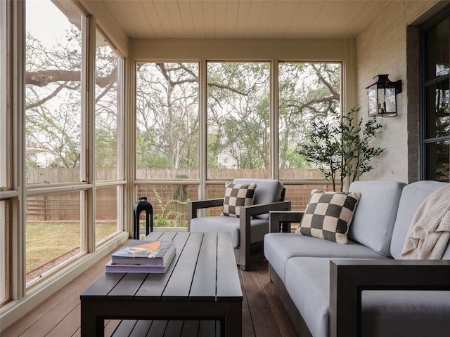 view of sunroom / solarium