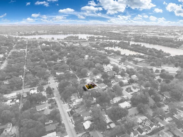 1808 Riverview St Unit B, Austin, TX 78702 - aerial view of property's location featuring a nearby body of water and property boundaries highlighted