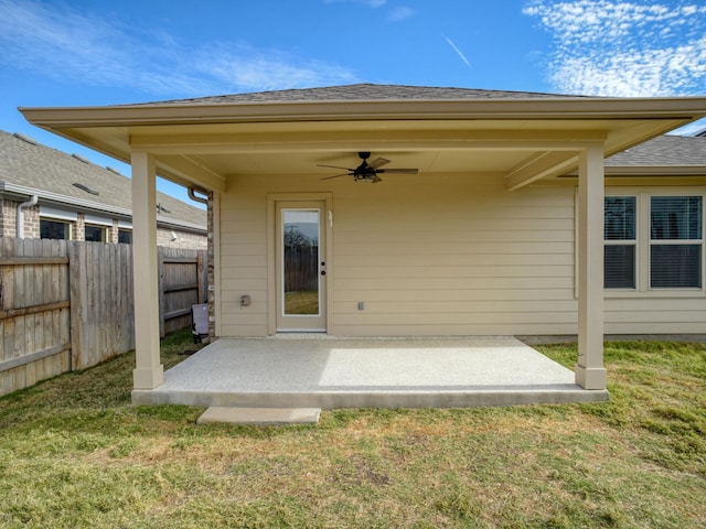 view of patio featuring ceiling fan