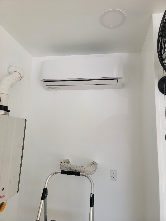116 Shagbark Dr, Bastrop, TX 78602 - detailed view of a wall mounted AC