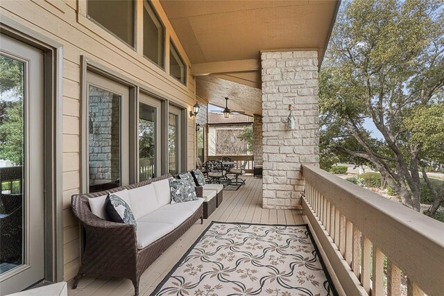 106 Firebird Cv, Lakeway, TX 78734 - balcony with an outdoor living space