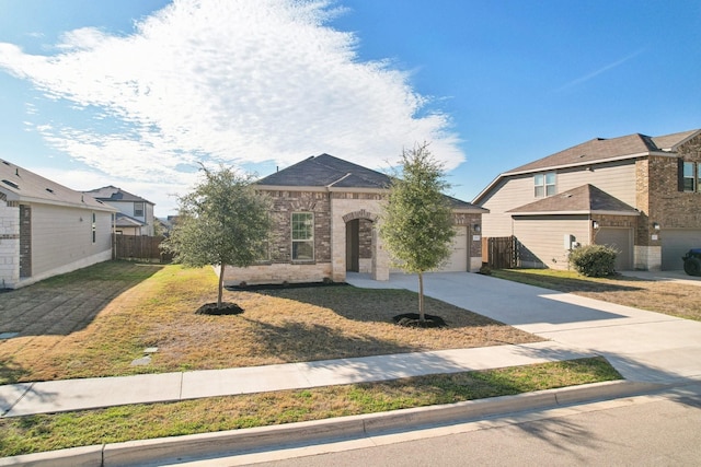 view of front of property with a front yard