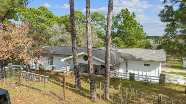 view of front of house