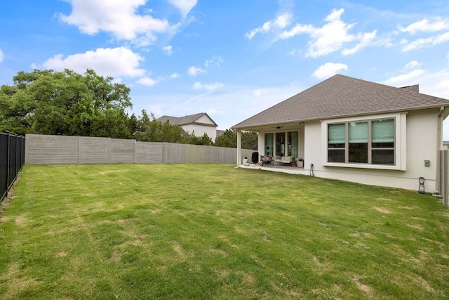 view of yard with a patio area