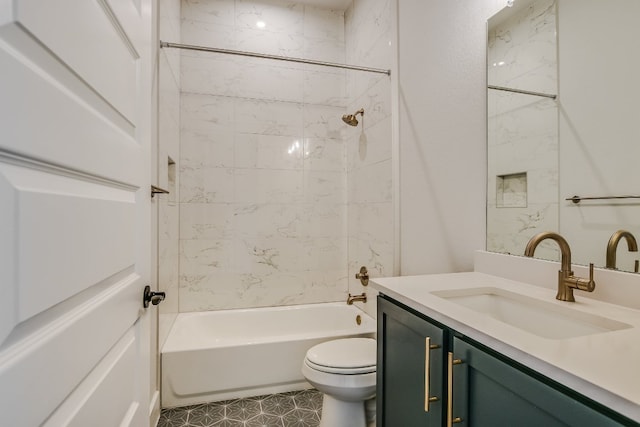8412 Bouvreuil Dr, Austin, TX 78738 - full bath featuring vanity, toilet, and bathtub / shower combination