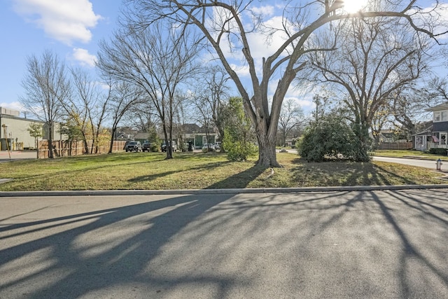 Listing photo 2 for 1103 S Rock St, Georgetown TX 78626