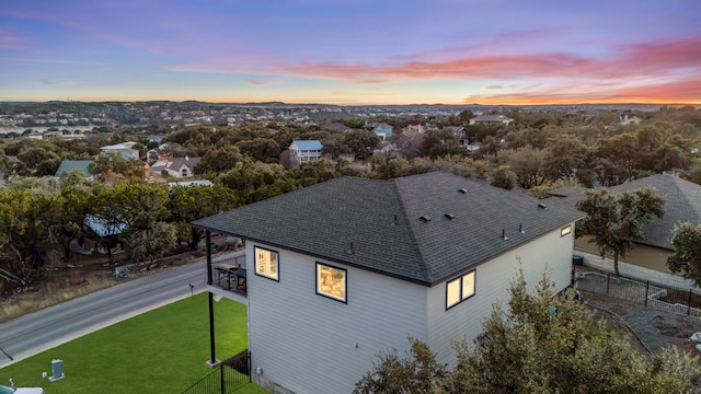 view of aerial view at dusk