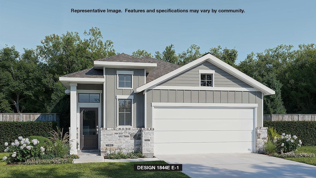 view of front of home featuring a garage