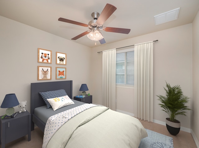 bedroom with ceiling fan