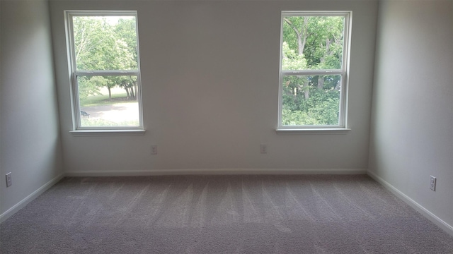 view of carpeted spare room