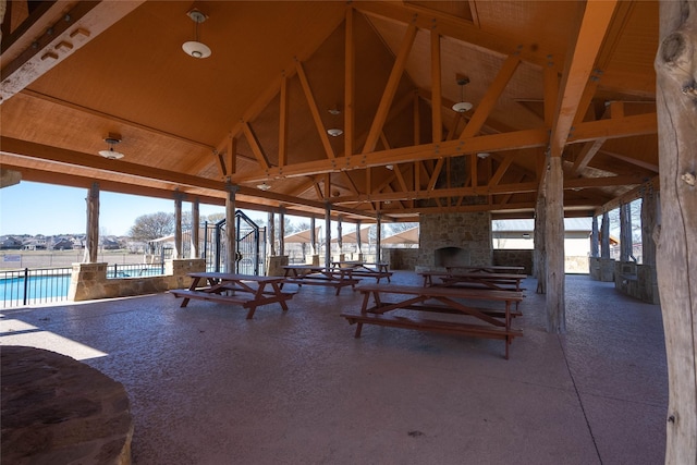 interior space featuring a wealth of natural light and vaulted ceiling