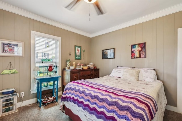 bedroom featuring ceiling fan, crown molding, and carpet flooring