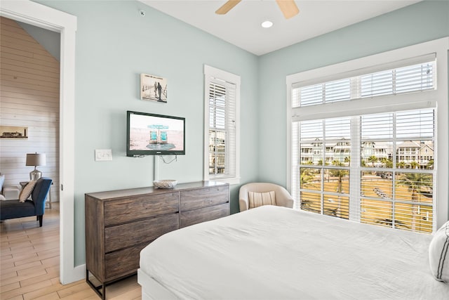 bedroom featuring ceiling fan