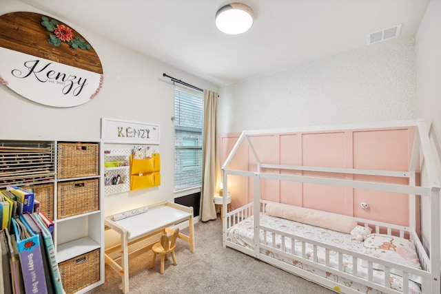 bedroom featuring carpet floors