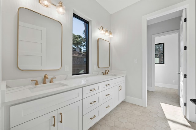 bathroom with vanity