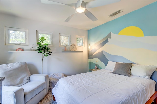 bedroom featuring ceiling fan